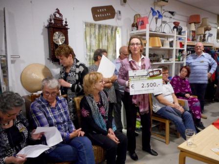 2015-11-15 Uitreiking_cheque_01